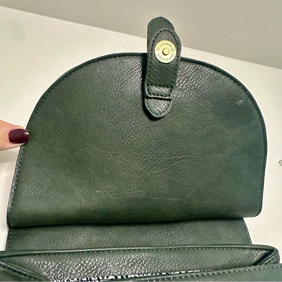 Antik Kraft Dark Green Leather Adjustable Backpack Bag Purse - Picture 4 of 11